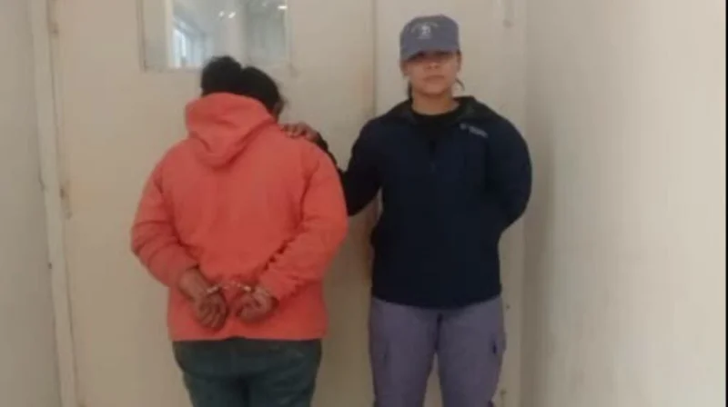 Encontraron a un hombre muerto en Chaco e investigan si fue asesinado: una mujer quedó detenida