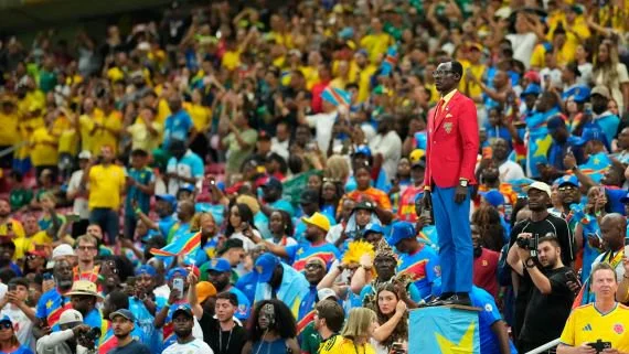 Quién es Lumumba Vea, el hincha-estatua que se convirtió en símbolo de RD Congo en el Mundial 2026
