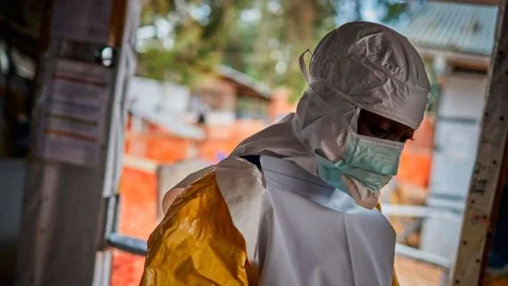 Francia confirmó el primer caso de ébola en el país: un médico que estuvo en la República Democrática de Congo