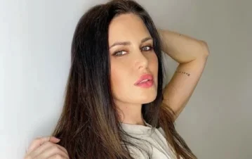 ¡Cero diva! Natalie Weber reveló su tratamiento de belleza casero: "Poco digna, imagínense la cara de Mauro cuando me ve"