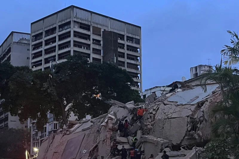 Los impactantes videos del fuerte terremoto que sacudió Venezuela
