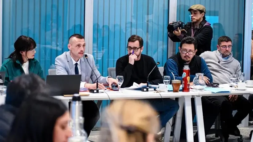 Hormaeche dio respuestas a los pedidos de informes de la oposición