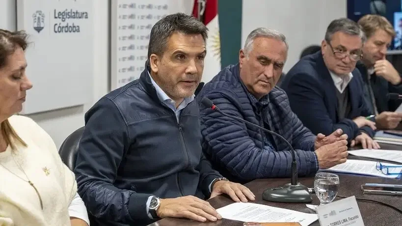 Torres en comisión 