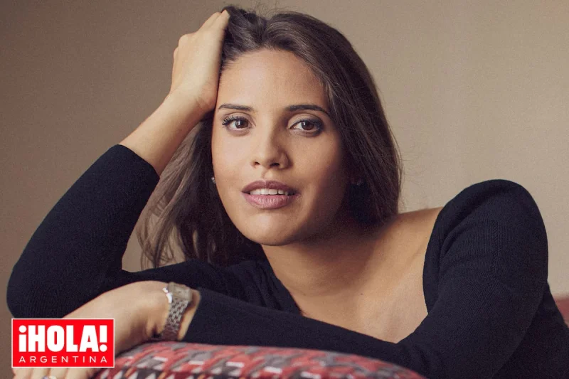 “Se va a llamar Amalia”. Es la hija de una famosísima ex modelo, se dedica al protocolo y posa a un mes del nacimiento de su beba