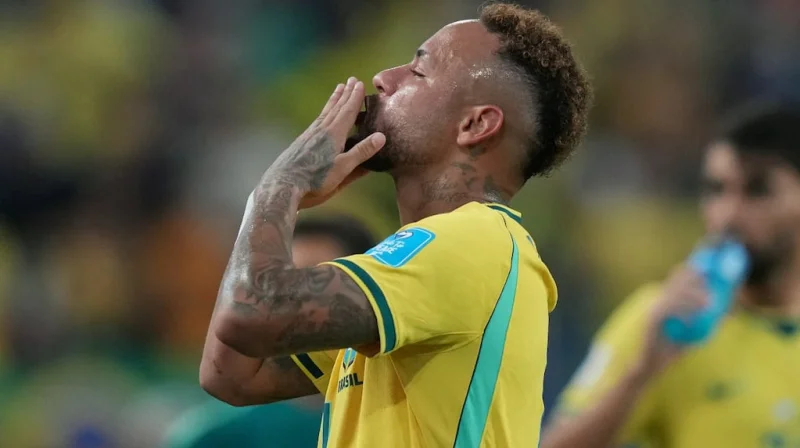“Afuera de la cancha es mucho mejor”: el mensaje de Neymar para Messi en su cumpleaños