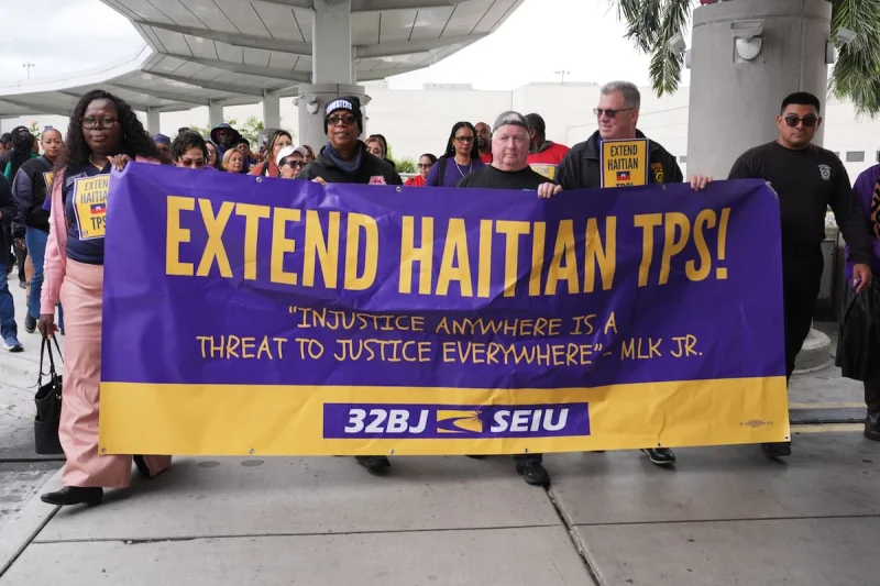 La Corte Suprema de Estados Unidos permite al gobierno de Trump poner fin a protecciones legales para haitianos y sirios
