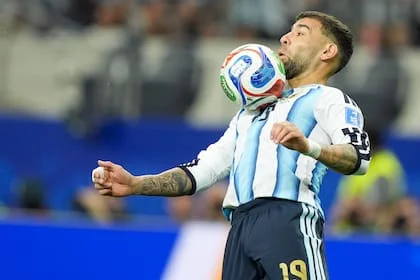 Nicolás Otamendi vuelve a ser titular en la selección argentina vs. Jordania
