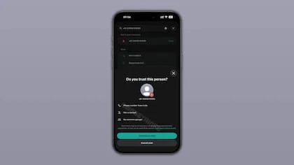 Así es la advertencia de WhatsApp antes de iniciar un nuevo chat con un número desconocido