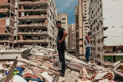 Tras los terremotos que se registraron en Venezuela, decenas de edificios quedaron destruidos (Foto: Adriana Loureiro Fernandez/The New York Times)