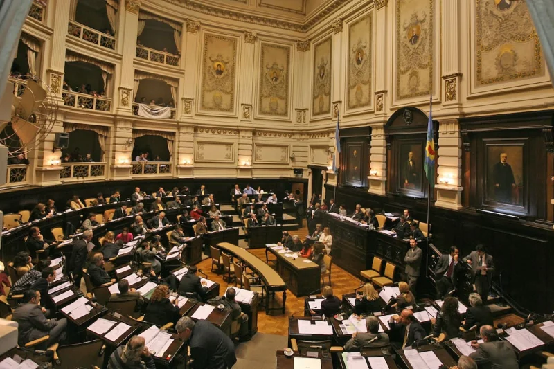 Legislatura bonaerense: poder millonario e improductivo