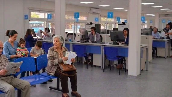 Cronograma de ANSES: quiénes cobran sus haberes y el medio aguinaldo este viernes 26 de junio