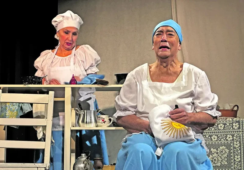 Teatro tucumano: la historia argentina se cuenta desde la cocina