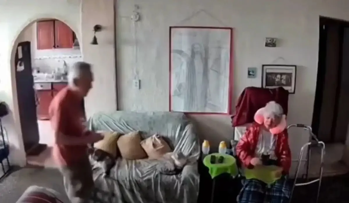 El conmovedor video de dos abuelos que resistieron los devastadores terremotos en Venezuela