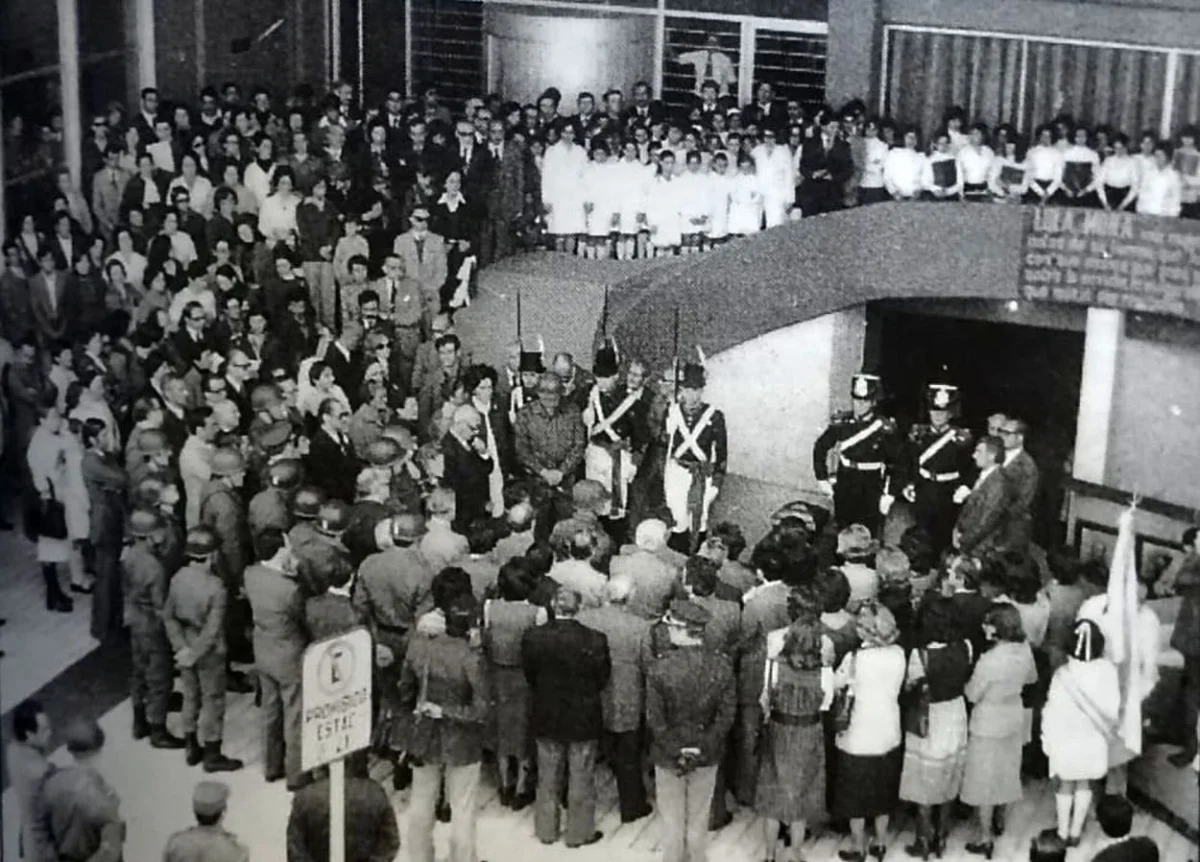 Recuerdos fotográficos: el largo periplo de los restos de Lola Mora hasta su descanso final