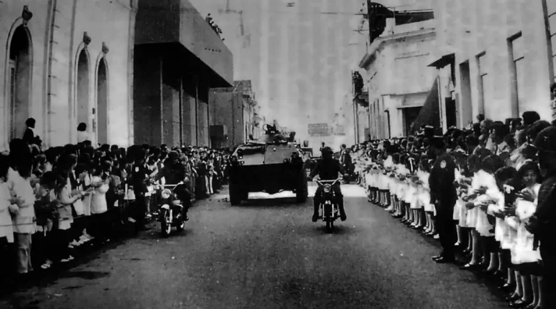 Recuerdos fotográficos: el largo periplo de los restos de Lola Mora hasta su descanso final