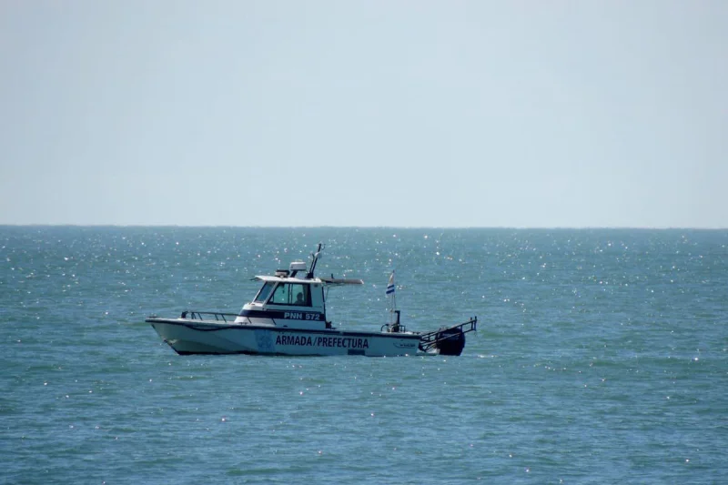 Encontraron en Uruguay el cuerpo sin vida de uno de los cinco pescadores argentinos perdidos en el Río de la Plata