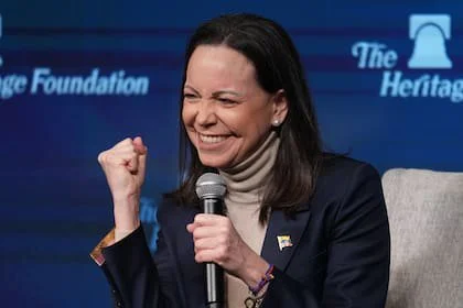 La líder de la oposición venezolana, María Corina Machado, habla en la Fundación Heritage, en Washington