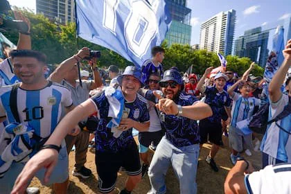La locura por la selección argentina no tiene fronteras; miles de personas viajaron hasta Dallas a llevar su euforia