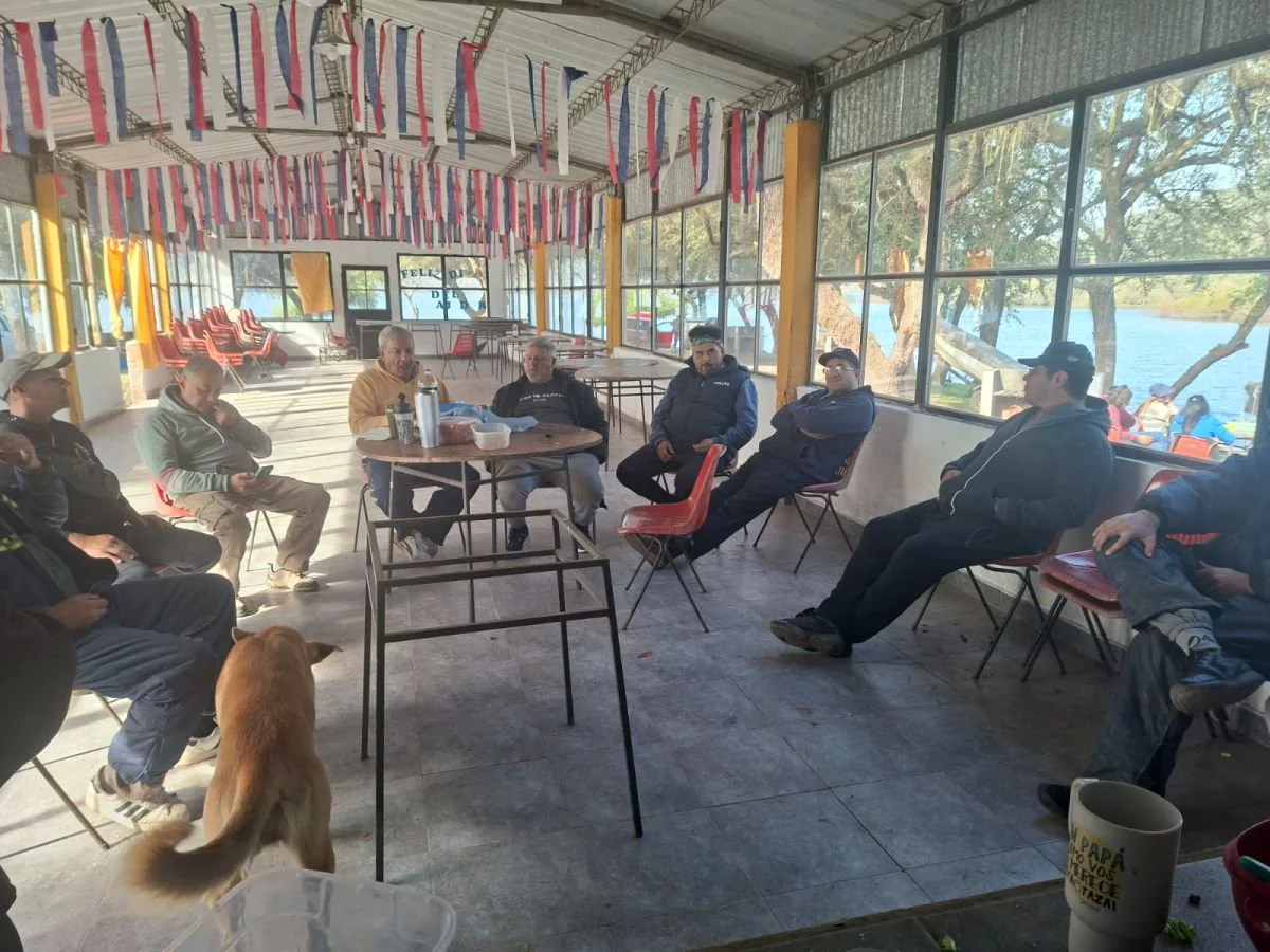 DESCANSO. Las charlas después del almuerzo son imperdibles.