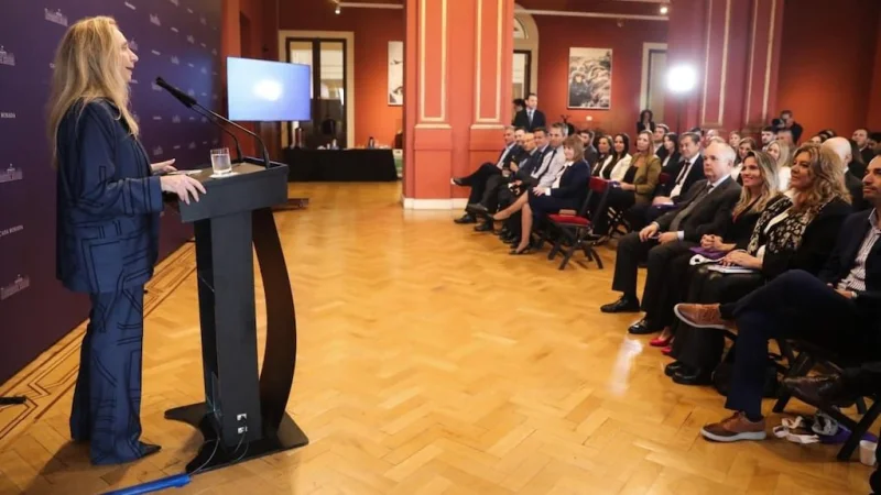 Tras los cambios en el Gabinete, Karina Milei convocó a los legisladores de LLA a una reunión en la Casa Rosada