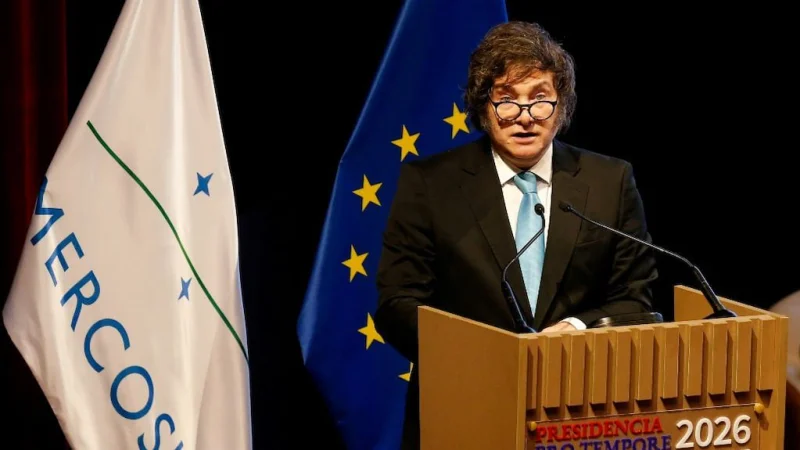 Después de los cambios en el Gabinete, Milei viaja a Asunción para participar de una nueva cumbre del Mercosur
