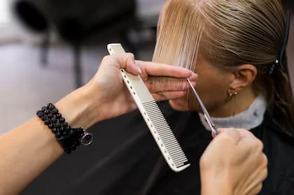 Los días más convenientes para cortarse el pelo en julio, según la necesidad
