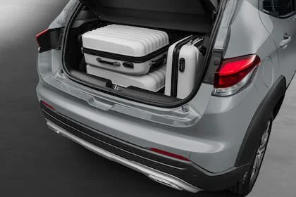 El Fiat Pulse tiene un baúl con una capacidad de 370 litros, mientras que el Toyota Yaris Cross llega a los 400 litros