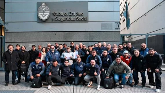 Un gremio cerró paritaria récord y llevará el salario inicial a casi $2,6 millones en julio 2026
