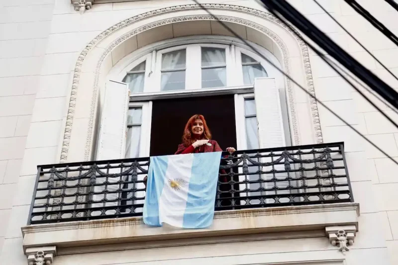 La Procuración le pidió a la Corte Suprema que Cristina Kirchner no recupere la pensión por viudez