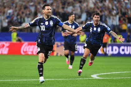 Gritar un gol de Messi no solo libera tensión, sino que literalmente mejora la salud de los argentinos