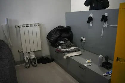 El Centro de Inclusión Social Félix Lora es un parador de la ciudad destinado a hombres en situación de calle para que puedan comer, asearse y descansar.