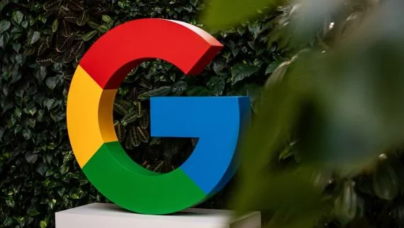 La Justicia alemana acorraló a la IA: Google deberá hacerse cargo si su buscador inventa respuestas