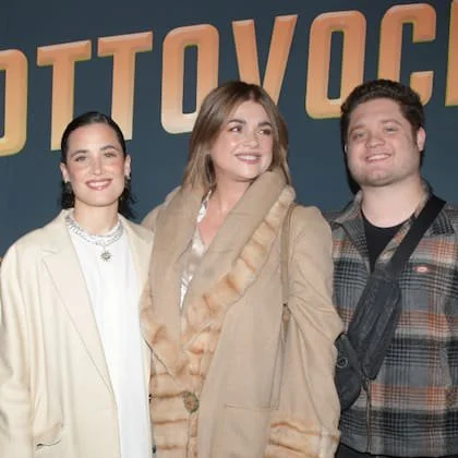 Araceli González y sus hijos fueron a ver a Adrián Suar al teatro
