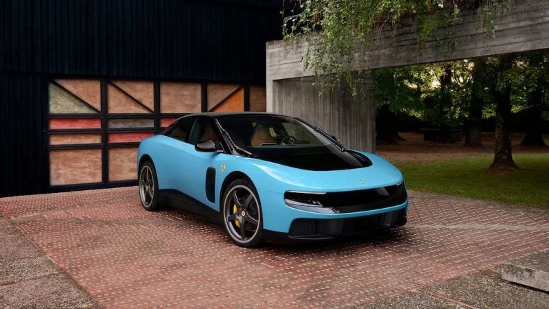 ¿Y si no era un fracaso? Aseguran que la Ferrari eléctrica agotó su primer lote en China