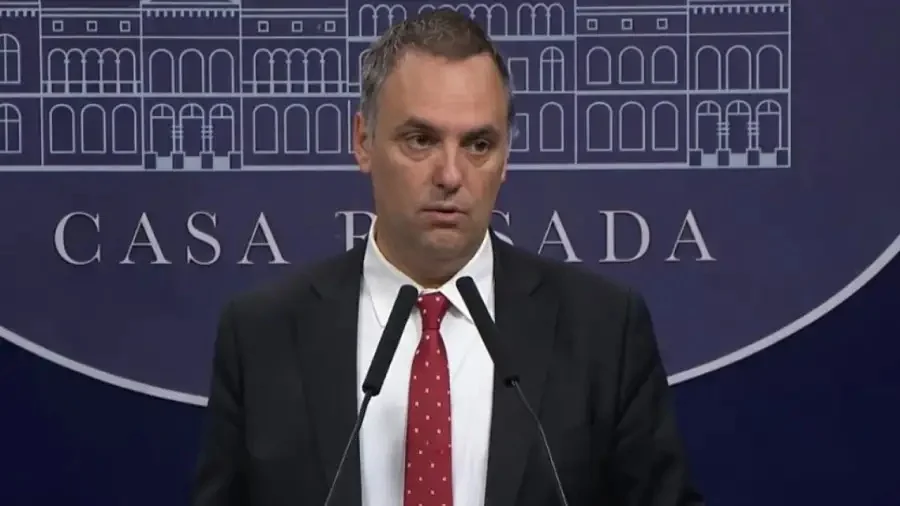 Manuel Adorni