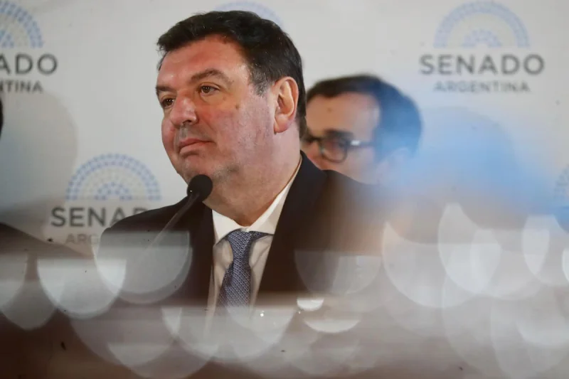 La causa por YPF: contra el criterio de Lijo, la Cámara vuelve a empujar el expediente y suma una querella