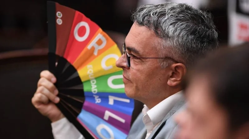 Un diputado opositor propuso declarar de interés público el documental “Amor trava”