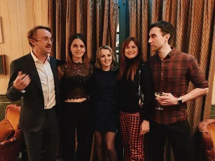 El actor todavía es muy amigo de sus excompañeros de elenco