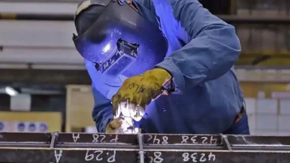 El Gobierno eliminó retenciones industriales y busca impulsar las exportaciones