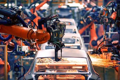 Entre enero y junio de este año se produjeron un 18,3% menos de vehículos que en el mismo período del año pasado