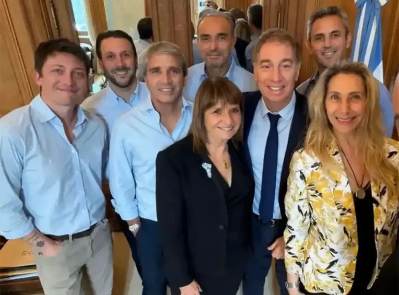 Sin Adorni, la mesa política pone en marcha tres reformas