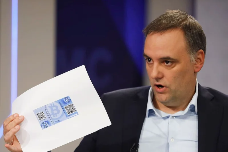 Adorni deberá avisar a la Justicia para salir del país en medio de la causa por su patrimonio