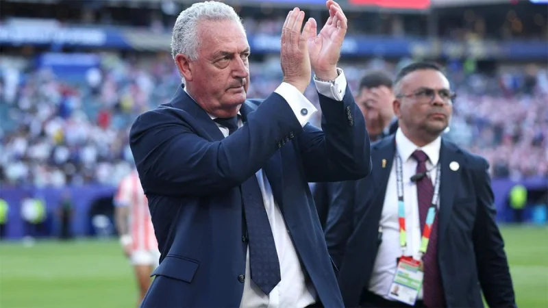 El picante mensaje de Gustavo Alfaro para River tras la caída de Paraguay ante Francia