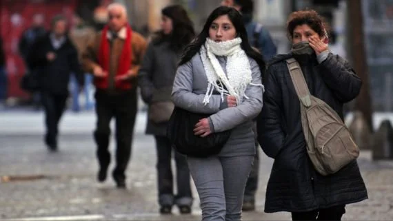 Clima en Ciudad de Buenos Aires: lunes con cielo soleado pero persiste la alerta por frío extremo en el AMBA