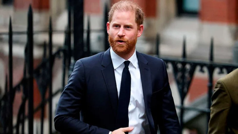 El príncipe Harry irá sin Meghan a Londres: por qué finalmente no se hospedará en el palacio de Buckingham