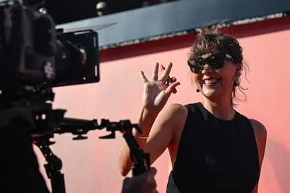 Maggie Gyllenhaal, en la red carpet del festival checo