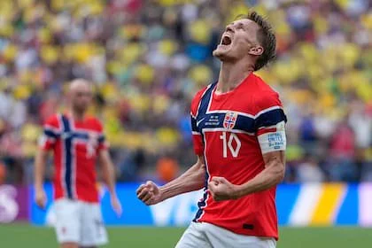  El pitazo final confirmó una eliminación histórica para el pentacampeón del mundo y una clasificación inédita para Noruega