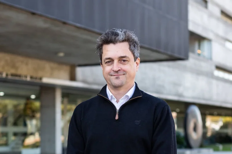 La Academia Nacional de Ciencias denunció el “vaciamiento” del sector científico y alertó sobre una “fuga de cerebros”
