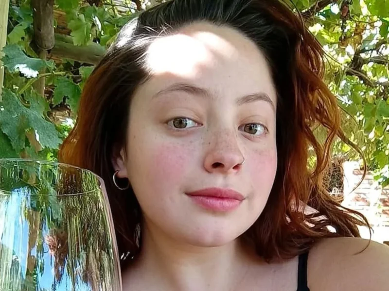 El caso de Sofía Devries, la joven que murió mientras buceaba en Puerto Madryn: imputaron al guía de buceo