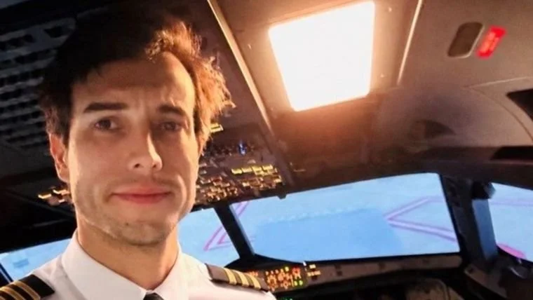 Revelaron la última frase del instructor antes de tirarse del avión en Córdoba: "Vos sabés"